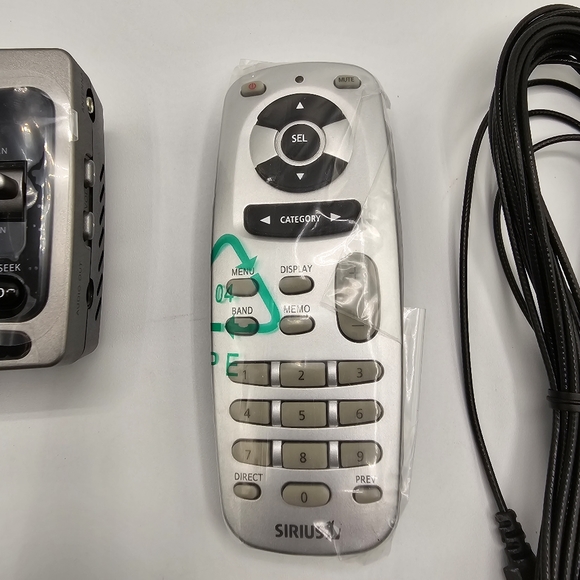 Sirius Streamer GT - New in Box. - Picture 4 of 7